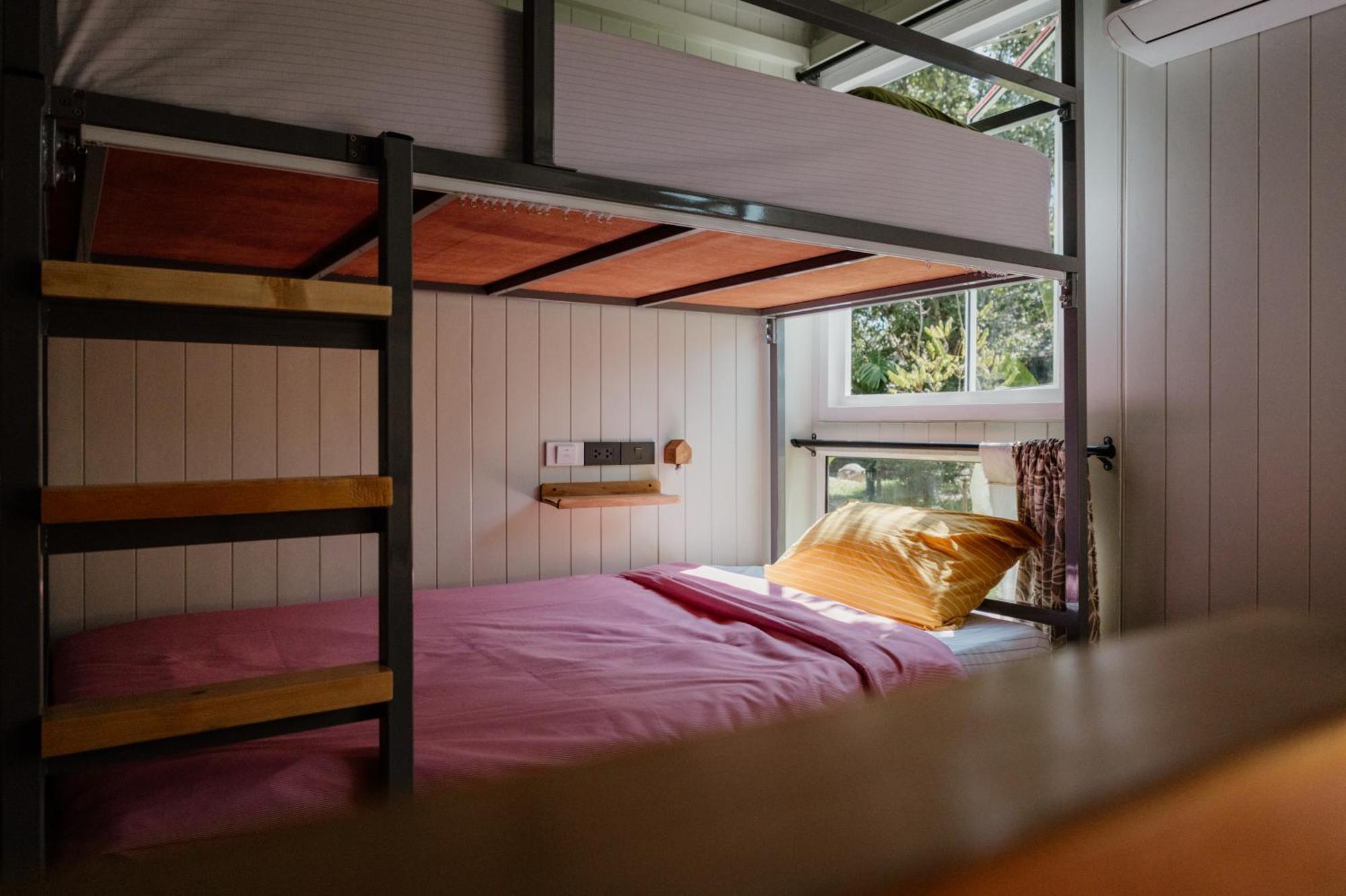 The Yard Hostel Chiang Mai Exterior foto